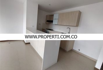 Apartamento en  Loma De Los González, Medellín