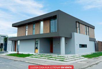 Casa en  Universidad Técnica De Machala, E583, El Cambio, Ecuador