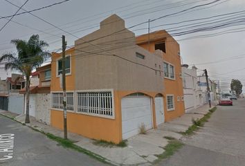 Casa en  Calle Atlixco 702, Vicente Guerrero, Puebla De Zaragoza, Puebla, México