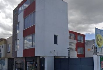 Casa en  Av. Cacha, Quito, Ecuador