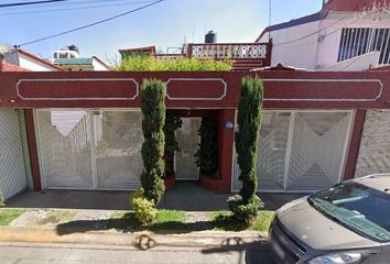 Casa en  Av. Bosques De Asia 31, Bosques De Aragon, Ciudad Nezahualcóyotl, Estado De México, México