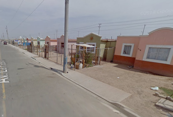 Casa en  Av. La Pasión, Valle De Las Misiones, Santa Isabel, Baja California, México