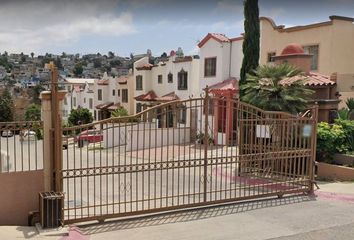 Casa en  Privada De Los Tulipanes, Jardines De Agua Caliente, Sin Asignación En Nombre De Asentamiento, Tijuana, Baja California, México