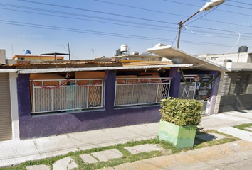 Casa en  C. P 55100, Vivienda Del Taxista, Ecatepec, Estado De México, México