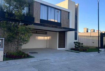 Casa en fraccionamiento en  Boulevard Santa Catarina, Hacienda La Herradura, Pachuca De Soto, Estado De Hidalgo, México