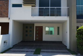 Casa en fraccionamiento en  Coto Valladolid, Coto Valladolid, Castilla De La Mancha, Real De Valdepeñas, Zapopan, Jalisco, México