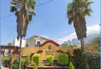 Casa en  Urbi Villa Del Rey, Barrio San Pedro, Monterrey, Nuevo León, México