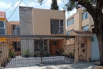 Casa en  San Salvador, Valle Dorado, Tlalnepantla, Estado De México, México