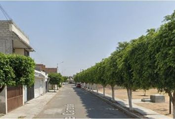 Casa en  Sierra De Carzola, Los Olivos, Celaya, Guanajuato, México