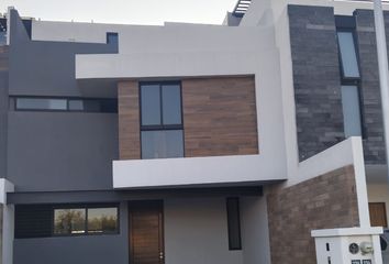 Casa en fraccionamiento en  Los Lagos Residencial, San Luis Potosí, México