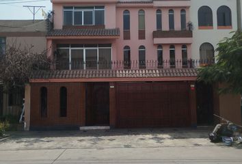 Departamento en  José De Rivadeneyra 917, La Victoria, Perú