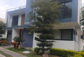 Casa en  Calle Logroño 776, La Rioja, Los Gavilanes, 45645 Los Gavilanes, Jalisco, México