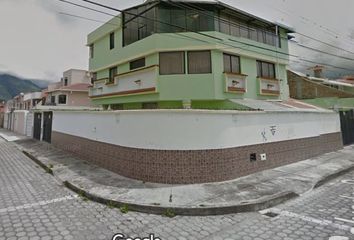 Casa en  Leonardo Da Vinci & Carrera Salvador Dali, Ibarra, Ecuador