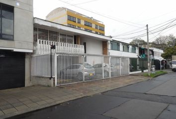 Oficina en  Carrera 49 #94-55, Barrios Unidos, Cundinamarca, Colombia