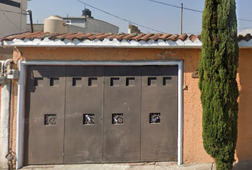 Casa en  Gladiolas 414, Mz 019, Villa De Las Flores, 55710 San Francisco Coacalco, Estado De México, México