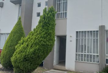 Casa en condominio en  Jardín Puerta Navarra, Santiago De Querétaro, Querétaro, México