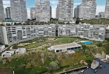 Casa en  Avenida Costa De Montemar, Concón, Chile