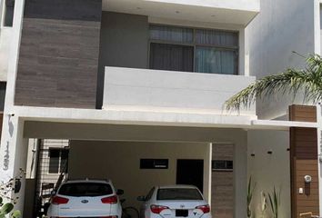 Casa en  Residencial Cumbres La Joya, Avenida Cumbres Del Sol, Cumbres Del Sol, Monterrey, Nuevo León, México