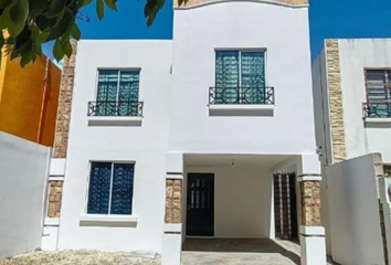 Casa en  Sta. Catalina 97, Residencial Mediterráneo, San Miguel, 24030 Cdad. Del Carmen, Camp.