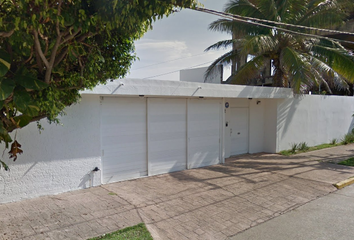 Casa en  Av. Bellavista 612, Maria De La Piedad, 96400 Coatzacoalcos, Ver.