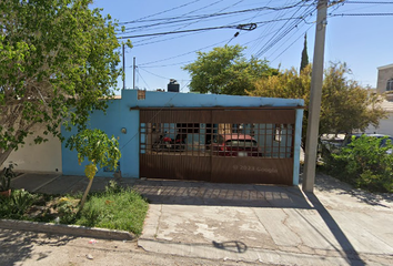 Casa en  C. F 185, Eduardo Guerra, 27280 Torreón, Coah.