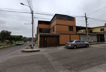 Casa en  San Juan De Miraflores, Lima