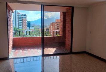 Apartment for rent in Poblado, Medellín