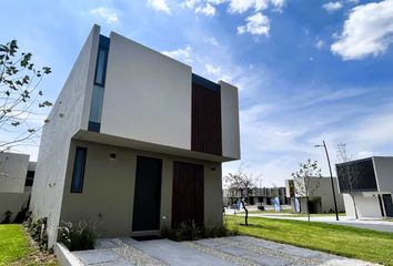 Casa en fraccionamiento en  76269, El Marqués, Querétaro, Mex