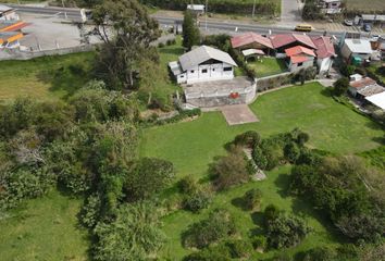 Terreno Comercial en  E35, Amaguaña, Ecuador