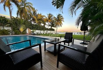 Casa en  Avenida Pok-ta-pok, Zona Hotelera, Benito Juárez, Quintana Roo, 77500, Mex