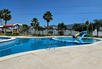 Casa en  Residencial Los Olivos, A Tezoyuca, Emiliano Zapata, Morelos, México