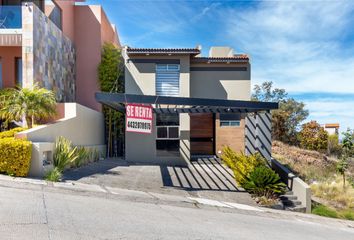 Casa en condominio en  Campo De Golf Altozano, Avenida Montaña Monarca, Morelia, Michoacán, México