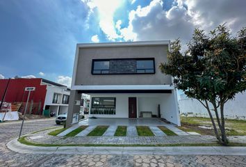 Casa en  Parque Lisboa, Boulevard Lisboa, Puebla De Zaragoza, Puebla, México