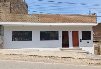 Casa en  Avenida Ricardo Palma 1336, Pueblo Joven Pampa De Comas, Comas, Lima, 15328, Per