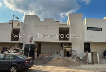 Casa en fraccionamiento en  Parque Bojai Serrano&sisal, Sisal, Santiago De Querétaro, Querétaro, México