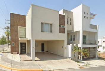 Casa en  Hacienda De Las Cumbres, Cumbres Elite, Sector Haciendas, Monterrey, Nuevo León, México