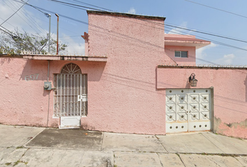 Casa en  Río Mexapa, Hacienda Tetela, Cuernavaca, Morelos, México