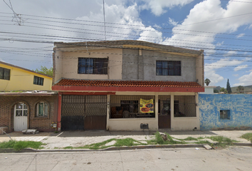 Casa en  C. Felipe Berriozabal 1026, Rodríguez Guayulera, 25180 Saltillo, Coah., México