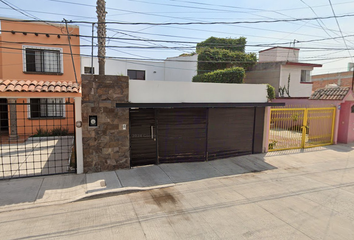 Casa en  Los Olvera, El Pueblito, Querétaro