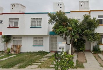 Casa en  Av. Mercedarios 35-mz 3, Mision Santa Cruz, 76804 San Juan Del Río, Qro., México