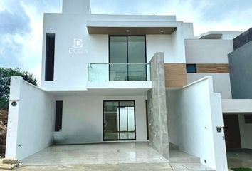 Casa en  Calle Colibrí, Residencial Reserva De Las Ánimas, Xalapa, Veracruz De Ignacio De La Llave, 91195, Mex