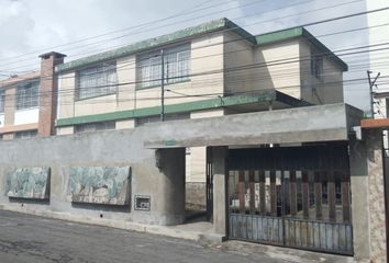 Casa en  Rio Timbara, Quito, Ecuador