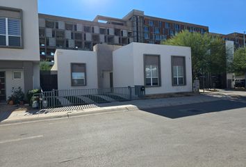 Casa en fraccionamiento en  Reserva Sur Campos Elíseos, Parcelas Ejido Jesús Carranza, Juárez, Chihuahua, México