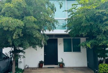 Casa en  Callejon Del Iris, Bugambilias, Zapopan, Jalisco, México