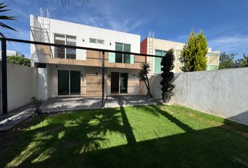 Casa en fraccionamiento en  San Bernardino Tlaxcalancingo, San Andrés Cholula