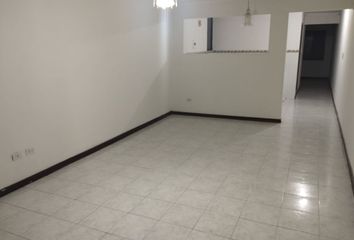 Apartamento en  Carrera 11g #42-70, Comuna 8, Cali, Valle Del Cauca, Colombia