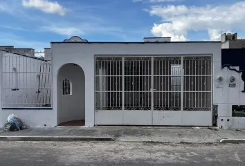 Casa en  Calle 61-a, Las Américas, Mérida, Yucatán, México