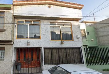 Casa en  Volcán Sta. María, Ampliación La Providencia, Ciudad De México, Cdmx, México