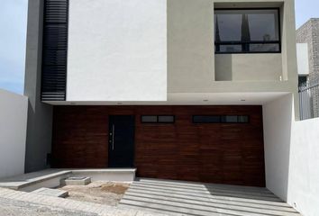 Casa en fraccionamiento en  Milenio Iii Fase A, Municipio De Querétaro