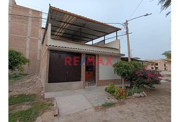 Casa en  Los Pinos De La Plata, Chiclayo, Perú